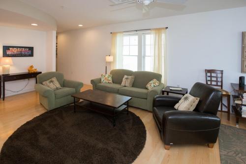 The Sanctuary - The Mac Shack A423