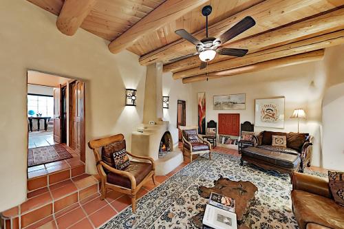Alfreds Hacienda & Casita in Taos, USA