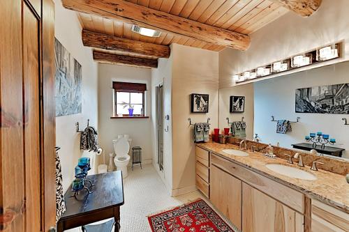 Alfreds Hacienda & Casita in Taos, USA
