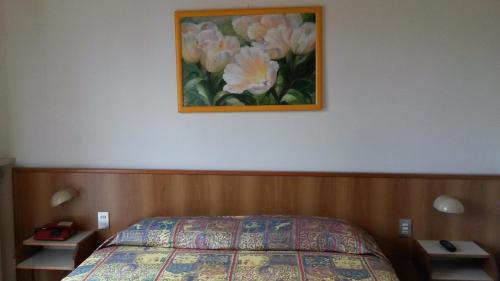 Double Room image 3
