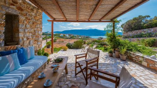 ระเบียง/ชานเรือน, BLUE GREENS VILLAS in เกาะเพรอส