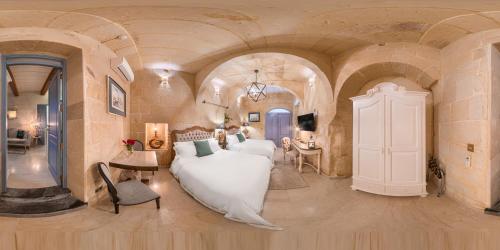Lulu Boutique Hotel - image 3