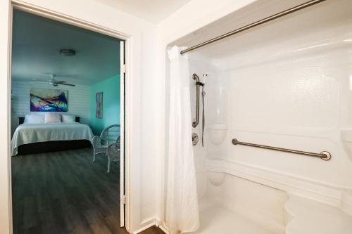 Drop Anchor Resort & Marina in Islamorada, USA