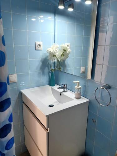  Apartamento ROMPEOLAS in Mazagón