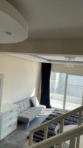 Wonderful 2-storey 2 bedroom apartment photo