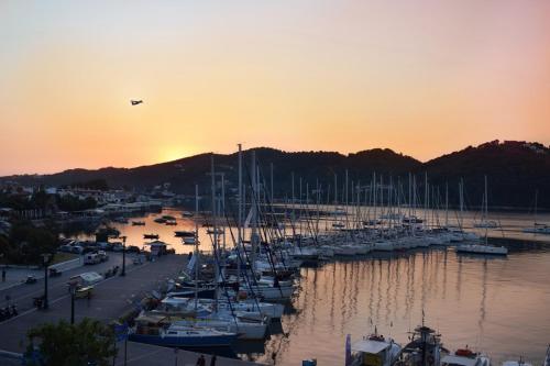 Meltemi, Skiathos Chora (photo 9)