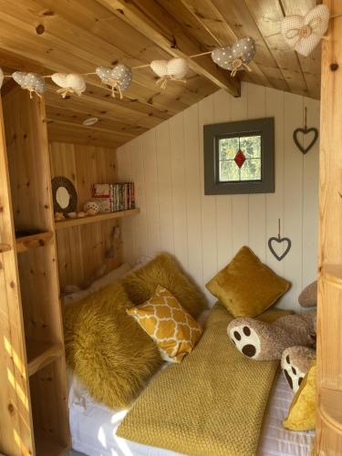 Shepherd's Hut at St Anne's - Costal Location - Accommodation - Plymouth