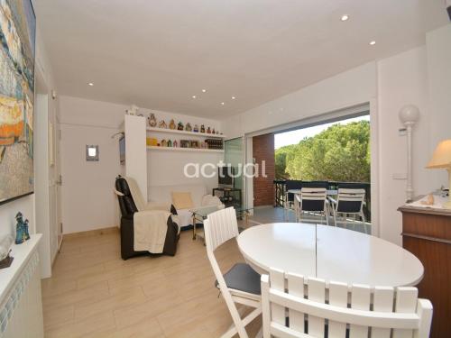 Three-Bedroom Apartment image 9