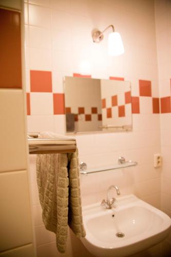 Gelkingehof Apartments - image 10