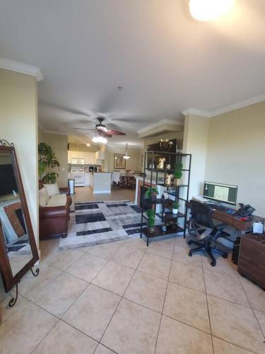 Luxury 5 star Italian Resort Condo 2 bd 2 bath in Historic Bayview