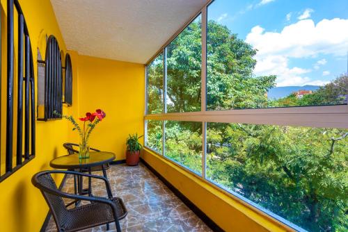 Ayenda 1234 Imperio 70, Medellín