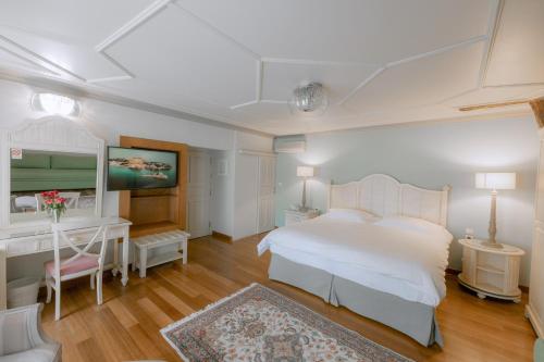 Kastello Guesthouse - image 11