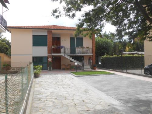 入口, 基諾之家旅館 (Gino's House) in 聖米歇爾