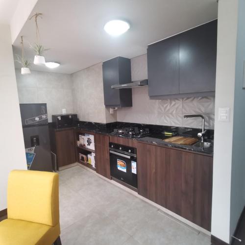 Cosmopolitan 502, La Paz (zdjęcie 6)