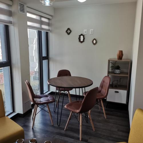 Cosmopolitan 502, La Paz (zdjęcie 7)