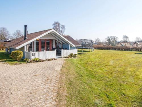 6 person holiday home in Hejls