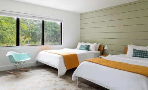 3 bedrooms, 6 beds