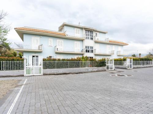 Beautiful holiday home in Mascali at the beach gîte à louer Fondachelo