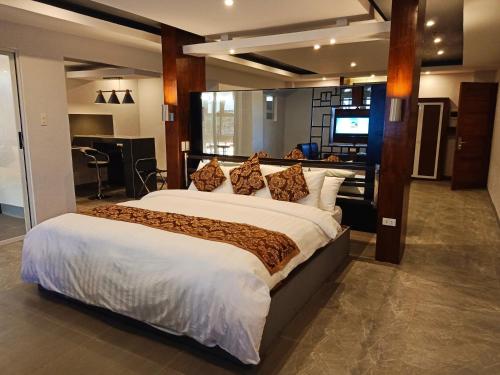 Hotel Carmelita Room Type - Executive Suite