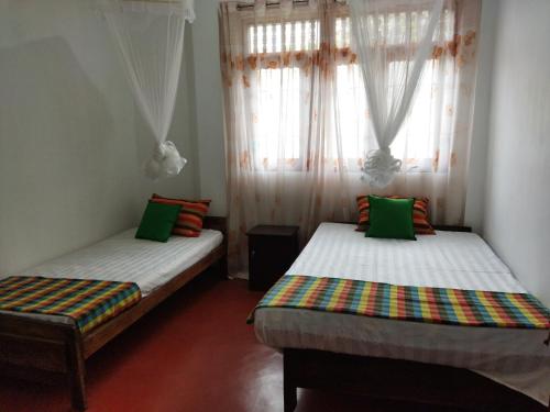 7 guest 3room apartment in Matara