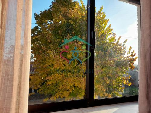 ทัศนียภาพ, Mary's House in คานตานฮีด