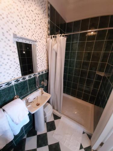 Ardgort Country House - image 8