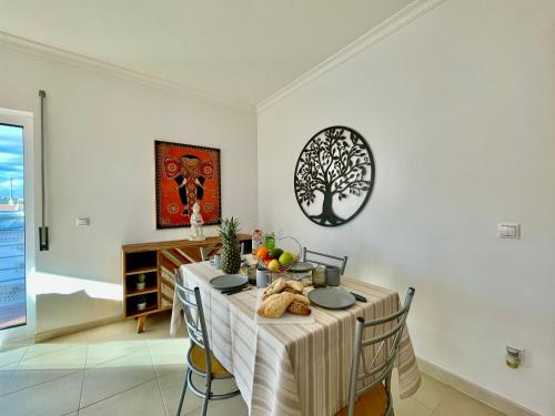 Food and beverages, Apt TR - with pool and parking in Armacao De Pera