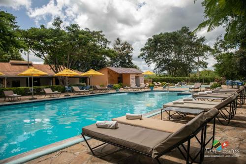 TAN-SWISS LODGE / RESTAURANT / CAMPING / SAFARIS