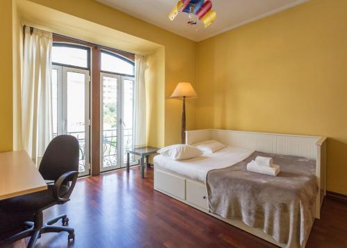  Flat with 2 bedrooms and parking in Lumiar in Lisbon in Lissabon