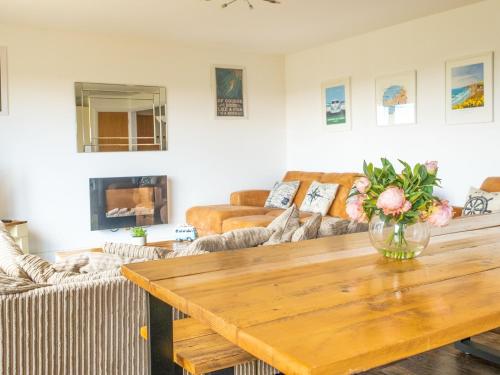 Pass the Keys Cornish Country View, Close to the Beach gîte à louer Probus