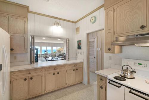 Butterfly Bluff by RealJoy Vacations - main image