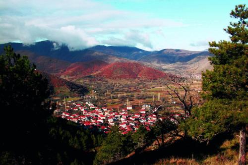 Létesítmények, Villa Kastanodasos in Kozani