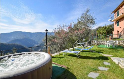Nice home in Vescina with WiFi and 2 Bedrooms gîte à louer Génova
