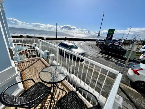 Balcony/terrace, Beaconsfield Holiday Apartments in Bridlington