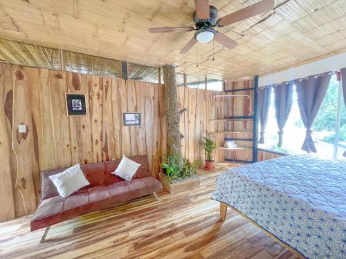 El Gato Rojas Surf Hostel in Санта Тереза