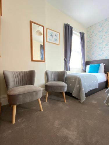 Coastal Waters (Hotel Barton) - image 3