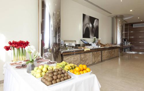 Gran Hotel Corona Sol - image 4