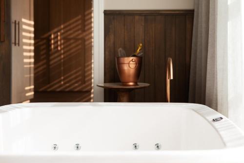 Brokenback Views Country Estate Hunter Valley