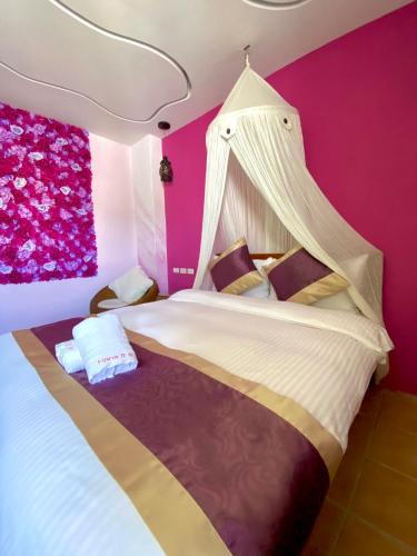 1 double bed