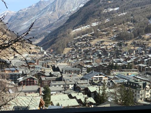 Triftbach - View over Zermatt, Zermatt (photo 5)