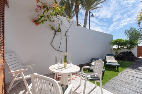 Parque Santiago III 145 - Three Bed Villa gîte à louer Isère