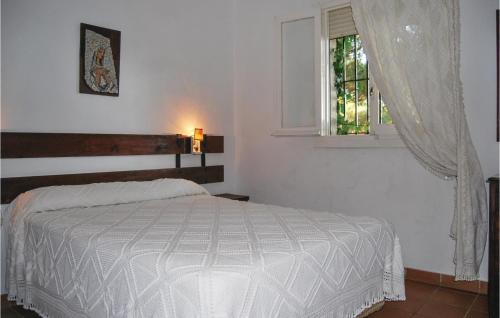 Four-Bedroom Holiday Home in Mazagon - image 9