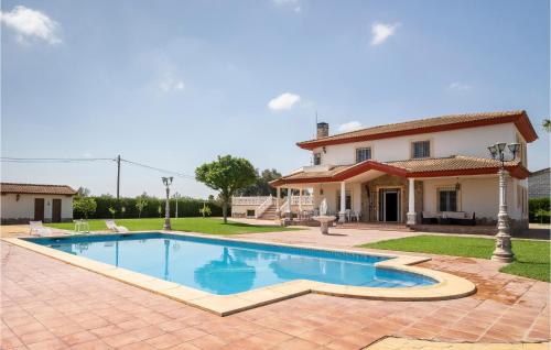 B&B El Rinconcillo - Nice Home In Crdoba With 7 Bedrooms, Wifi And Outdoor Swimming Pool - Bed and Breakfast El Rinconcillo