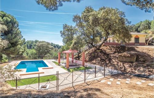 Awesome home in Andujar w/ Outdoor swimming pool, Outdoor swimming pool and 2 Bedrooms gîte à louer Arjona