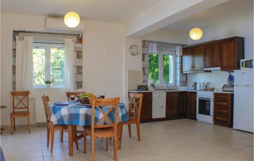 Gorgeous Home In Kalamata With Wifi