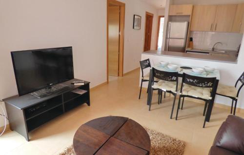  Beautiful apartment in Condado de Alhama with 3 Bedrooms, WiFi and Outdoor swimming pool in El Romero