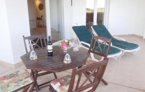  2 Bedroom Amazing Apartment In Sucina in Sucina