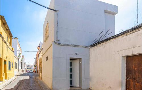 Stunning home in Rota w/ 2 Bedrooms - main image