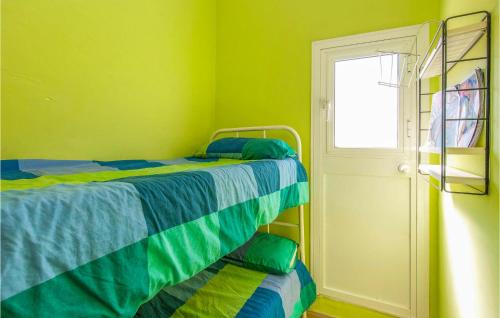 Stunning home in Rota w/ 2 Bedrooms - image 14