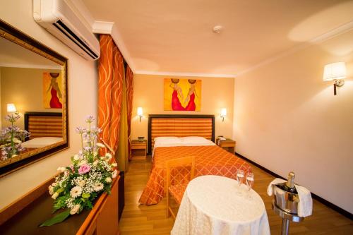 Hotel Ares